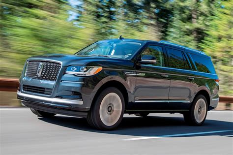 Price and availability of the 2023 Lincoln Navigator